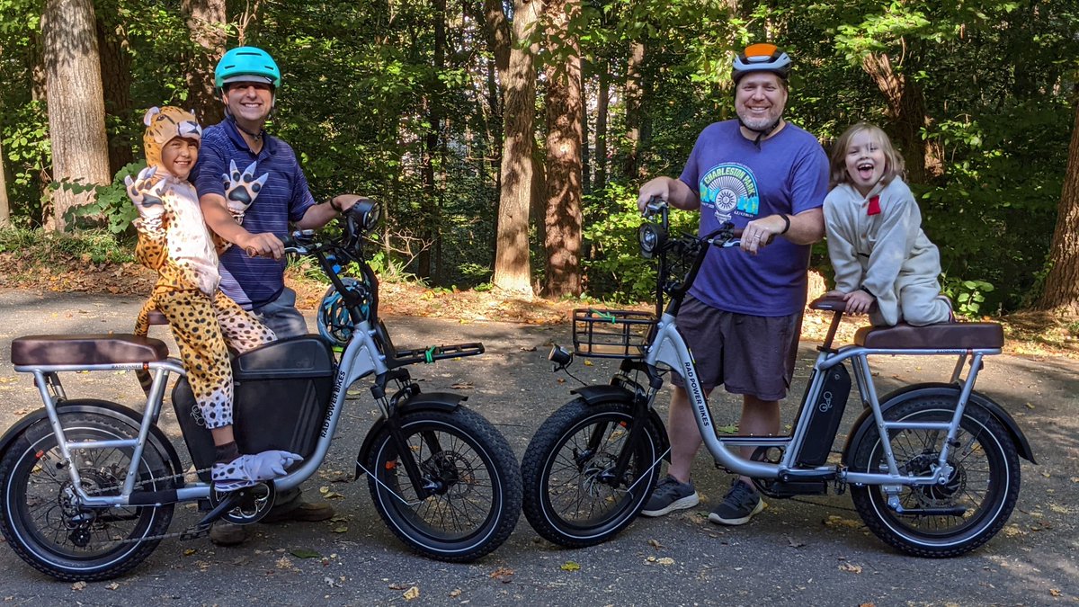 BuckheadMacKid's tweet photo. The best part about @RadPowerBikes​ e-bike is zooming around town w friends! These RAD Dads know how to have fun w their kiddos on the RadRunner Plus! Join the fun &amp; reduce your C02 footprint! #ad #riderad #electricbike #familyfun #raddad #emissionsfree
https://t.co/beI0RN6w9N... https://t.co/fim700dbzr