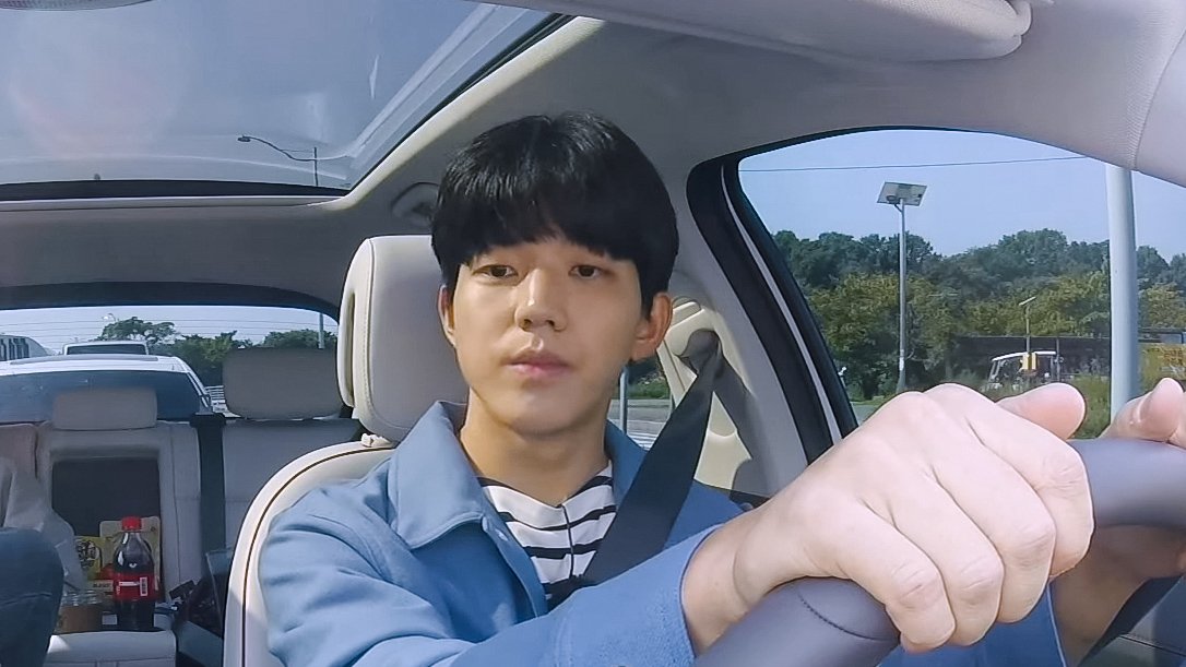 ydwzip's tweet photo. #dowoon #도운 https://t.co/1Evsf3k0l7