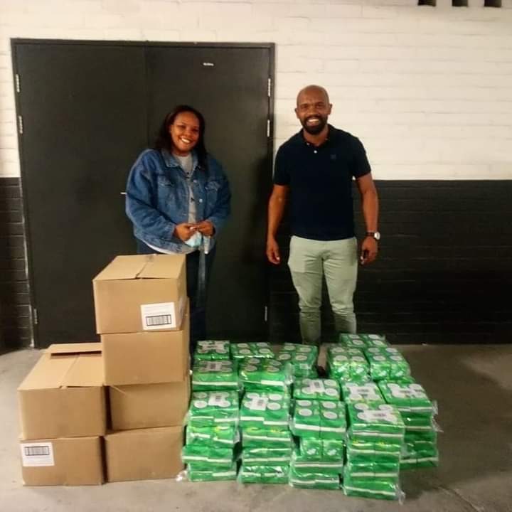 running4pads's tweet photo. Thank you so much to Paul C. Juries and his Paddonkies for this amazing donation to #Running4Pads. Paul and his team ran the Cape Town Marathon last week and various people donated pads for their kms. Thank you for helping to keep a girl child in school. https://t.co/rgwByhJcoi