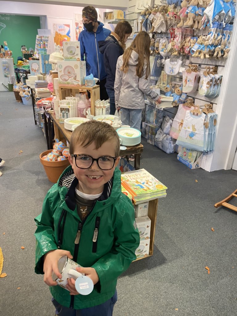 SolonynaAsia's tweet photo. He’s obsessed with Peter rabbit so we had to visit the shop, one happy boy here he chose a cup just look at that smile 😃 https://t.co/EiwuvJ2phy