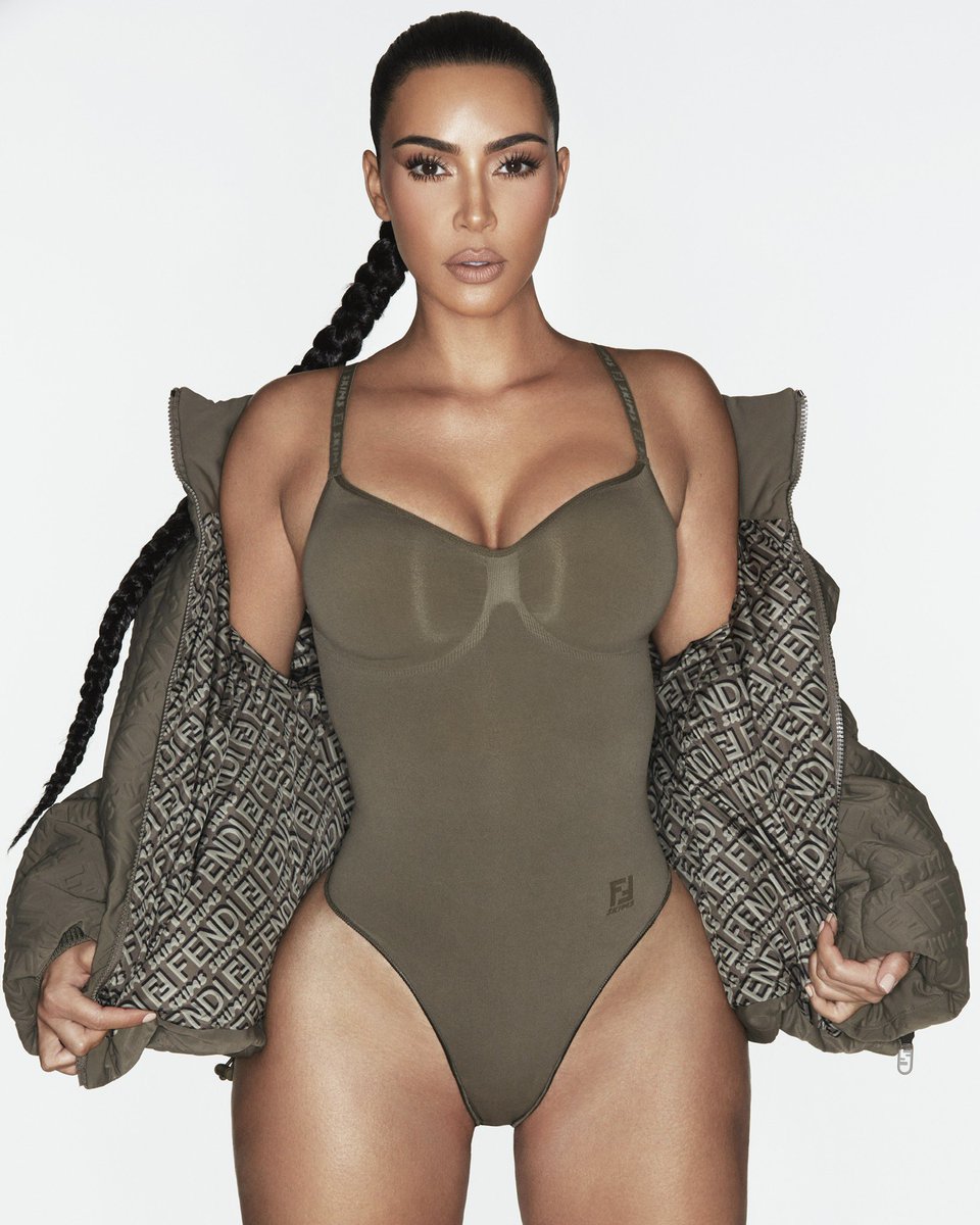 KimKardashian tweet picture