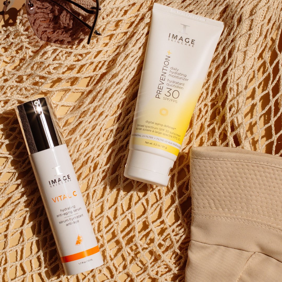 imageskincareIE's tweet image. Heading away this October Break? Don't forget the essentials for when you are out in the sunshine!

🍊The Vital C Hydrating anti-aging serum
🌞PREVENTION + Hydrating Moisturiser SPF 30  
and of course a hat 👒

#SPFisyouBFF #ImageSkincare #OctoberBreak
