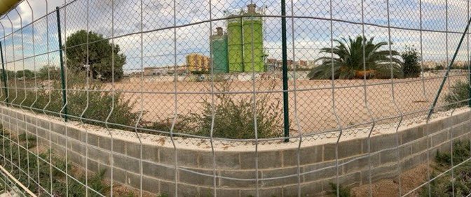 SalvemCAPSgr's tweet photo. Ja tenim la ubicació del nou CAP i dels mòduls provisionals per alleujar la precarietat d'espai que pateix el CAP actual.

✅#NouCap Ptge. Bofarull 1-5 espai ampliable en un futur

✅ Els mòduls estaran a 300 mts.del Cap actual al solar de la Baixada de La Sagrera
#SanitatPública https://t.co/4tRyAD5r2P