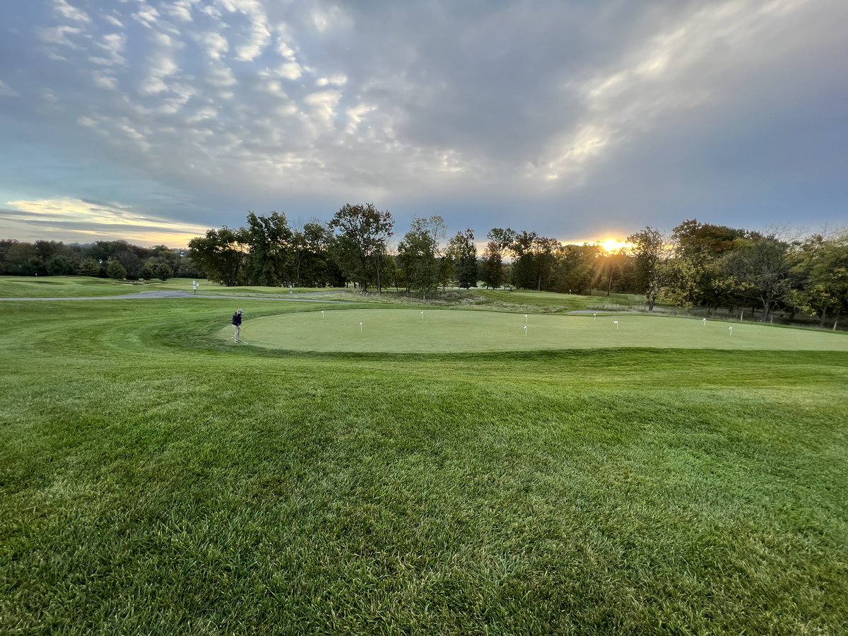 phhsgolf1's tweet photo. Good luck to Savannah Riley as she plays in the girls state golf tournament today at Heritage Oaks Golf Course. Savannah has worked hard all summer to get better and her hard work paid off! #WinTheDay #MambaMentality @PHHS_Rebels @PHHS_AD https://t.co/ZbkP43vdeo