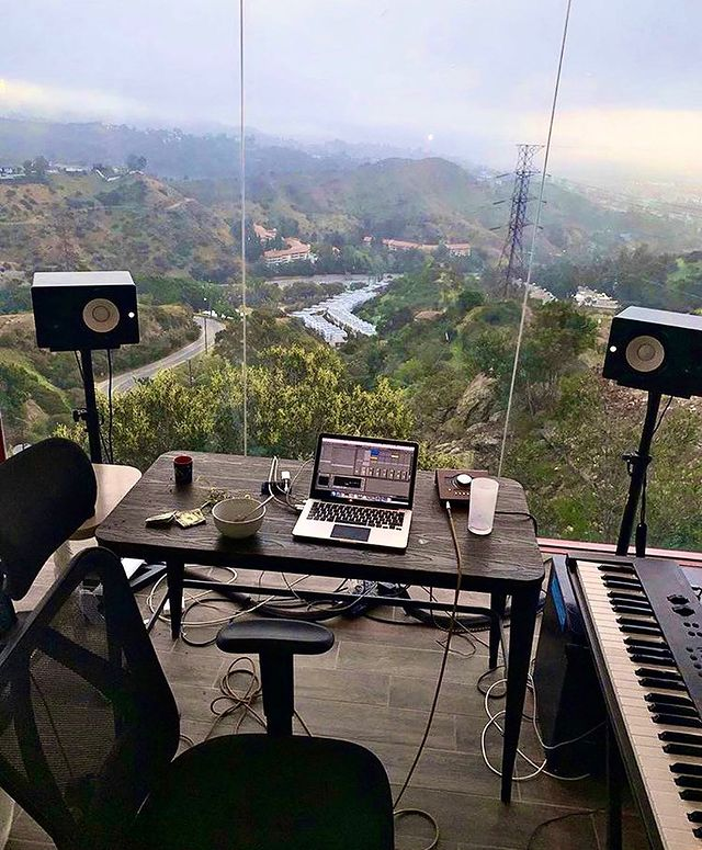 ARTIFAXING (@pedestrian) on Twitter photo 