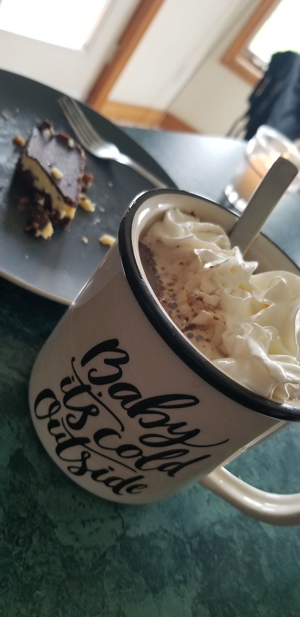 East wind n rain has put a damper on Monday plans for my day off
Some @GayLeaFoodsCoop Real Whipped Cream on my hot chocolate has added some richness to my dessert
#HomeSweetHome
#dairygoodness