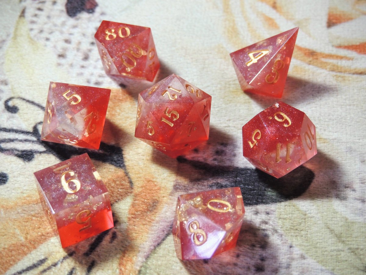 Dagos32's tweet photo. Mais um set, parte da coleção ONZEFICADORES :)
Para Alec, o anão mais chato e querido de todo o Império ❤️
#dice #handmadedice #dnd #dicemakers https://t.co/Yxg1ciXUft