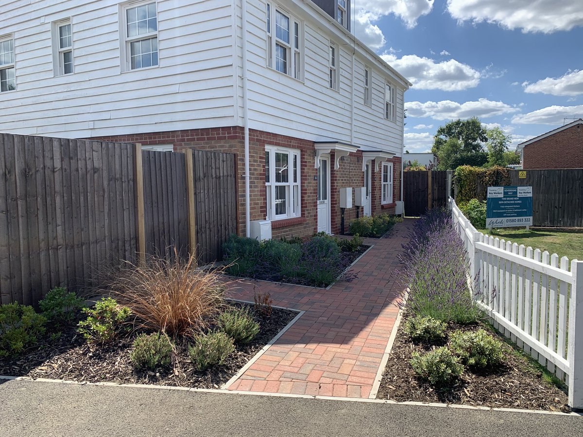 New build timber frame houses - Marden