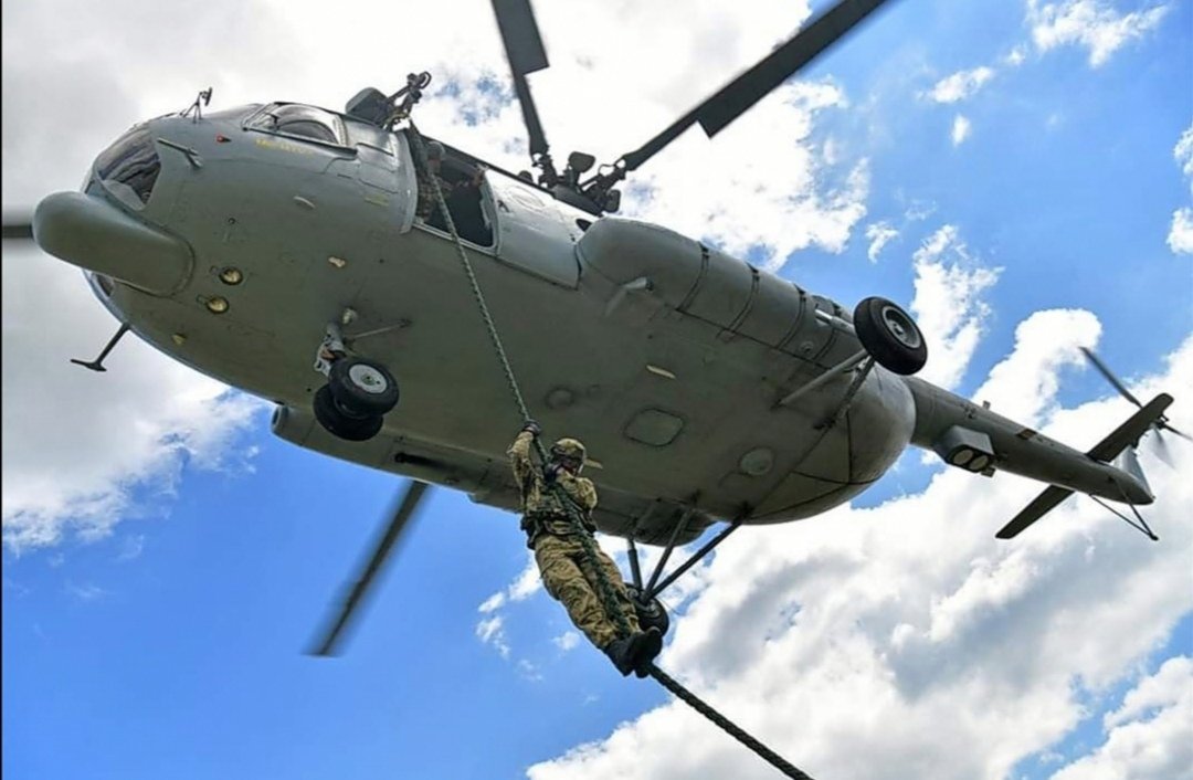 Pod sumnjom milijunski posao remonta vojnih helikoptera! Dnevnik NoveTV doznaje da je USKOK-u kazneno prijavljeno više osoba iz MORH-i i ZTC-a. Je li posao koji su Rusi odradili za oko 207 milijuna kuna - preplaćen - oko 70 milijuna kuna?!  <a href="/novahr/">Nova TV</a> <a href="/MORH_OSRH/">MORH/MoD Croatia</a>