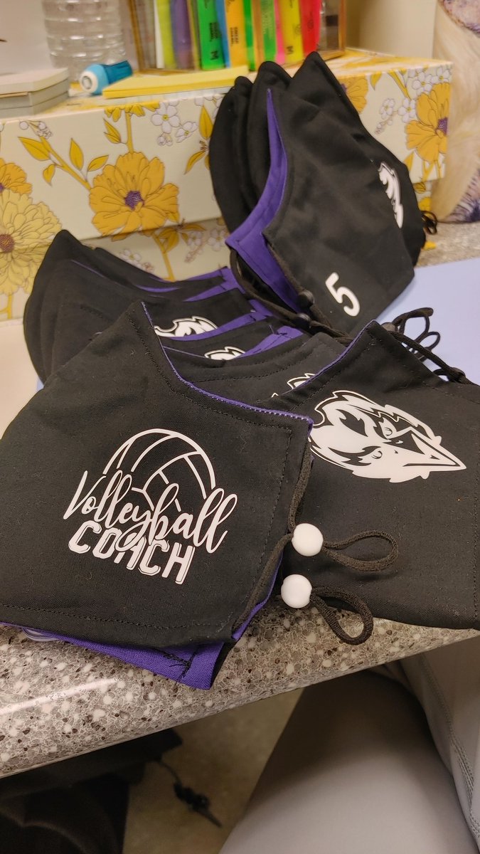 MsMierzwinski's tweet photo. Ordered custom masks for the team! 🗣️ 🙏 to our 🏐 player's mom, who made them 🙌 Cannot wait to hand them out as a 🙏for their efforts👌Thank you Alex's mom! #custom #masks #volleyball #team #uniform #teamspirit #schoolcolours #represent @rochsports @StRochCSS @ROPSSAA https://t.co/KG7SPmR2wo