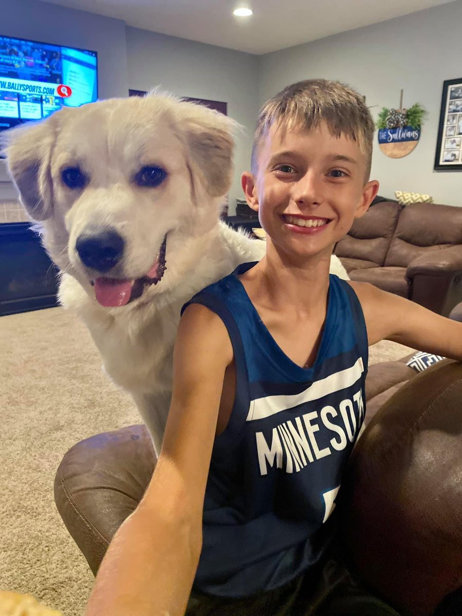 coachsully11's tweet photo. We have a teenager in the house! 👀Sending a huge 1️⃣3️⃣th Birthday S/O to my guy @Money25E Hope your day is a great one bud! We are so proud of the young man you have become! Keep chasing your dreams Elijah! Love ya big man! 💙 #MyGuy #Grown2Fast https://t.co/eP9tKd7Jy4
