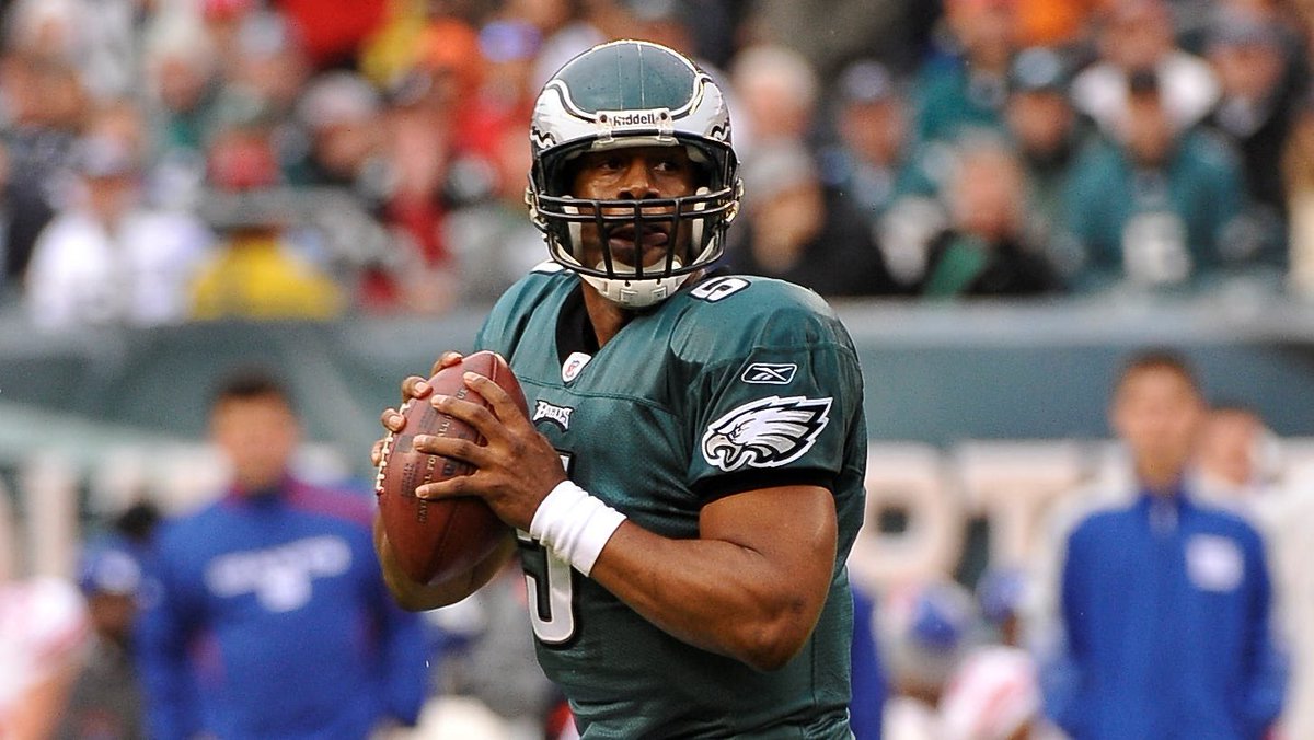 PHLEaglesNation's tweet photo. Last Sunday, the #Eagles became the first franchise in NFL History to eclipse 350 games started by Black QB’s.

The most of any NFL franchise ever. https://t.co/laJkruZ0X3