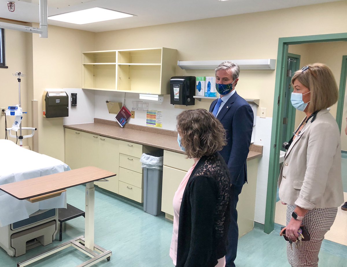 tomayers2262's tweet photo. Premier Tim Houston tours the new urgent care centre that will open Nov 1 in the Northside Hospital with Drs. Joan Salah and Stephanie Langley. The centre is being touted as midway between doctors office and ER. https://t.co/OXODD1XRSo