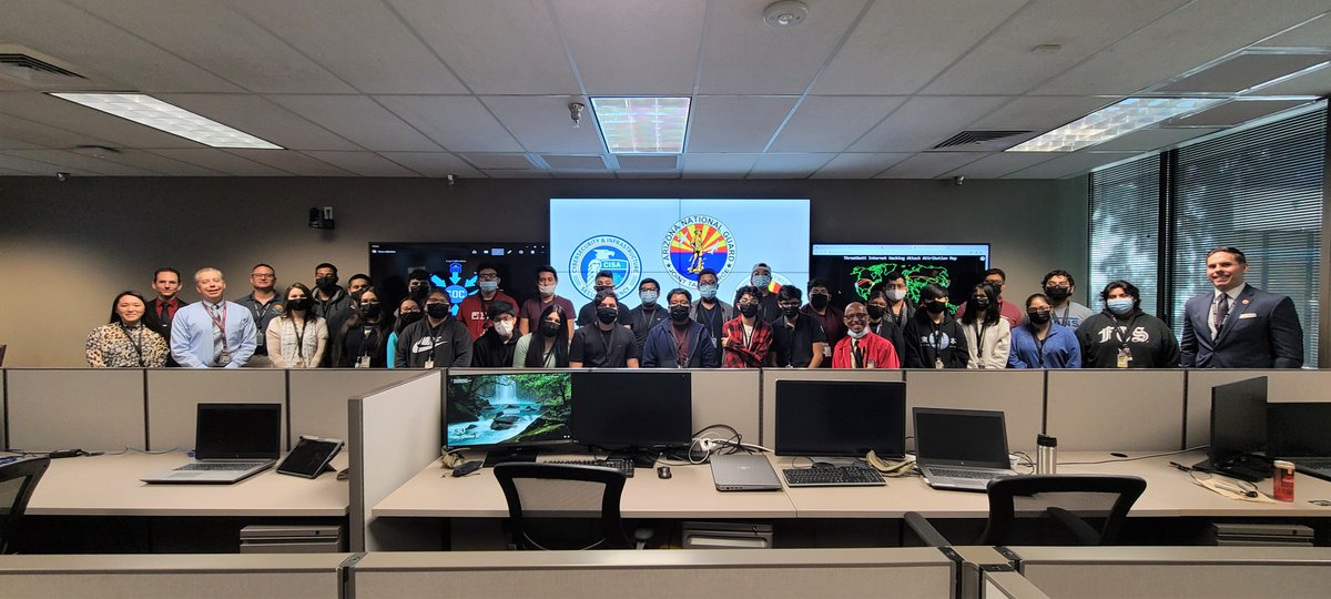 phxchamberfound's tweet photo. Thank you Director @TimRoemerAZ, Deputy Director Murray, Deputy Director Willis, &amp; the entire #StateofArizona for hosting 103 externs &amp; high school students from @puhsd_pca &amp; @MetroTechHS at the new Cyber Command Center &amp; ACTIC for #CyberMonth.

#AZCyberTalent #Cybercareers https://t.co/s4HKYUqEHP