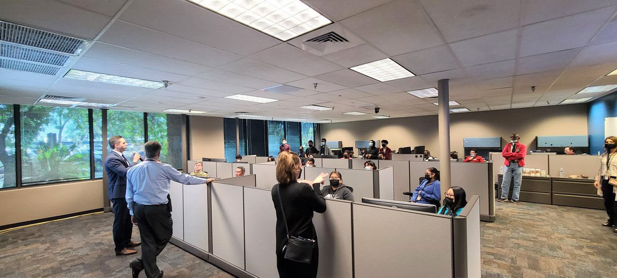 phxchamberfound's tweet photo. Thank you Director @TimRoemerAZ, Deputy Director Murray, Deputy Director Willis, &amp; the entire #StateofArizona for hosting 103 externs &amp; high school students from @puhsd_pca &amp; @MetroTechHS at the new Cyber Command Center &amp; ACTIC for #CyberMonth.

#AZCyberTalent #Cybercareers https://t.co/s4HKYUqEHP