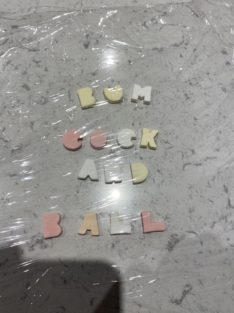 Nice greeting message from the wife 😂😂