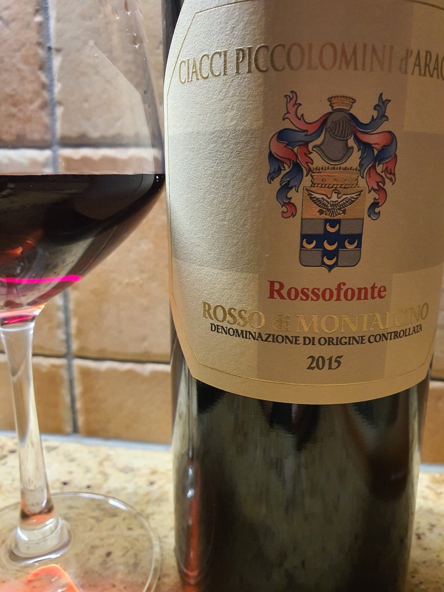 KerinOKeefe's tweet photo. We're really enjoying this #CiacciPiccolomindArogona 2015 #RossodiMontalcino #Rossofonte. Ripe, savory but still enough fresh acidity to accompany our thick, delicious zuppa di ceci. https://t.co/1oPYAMEB9P