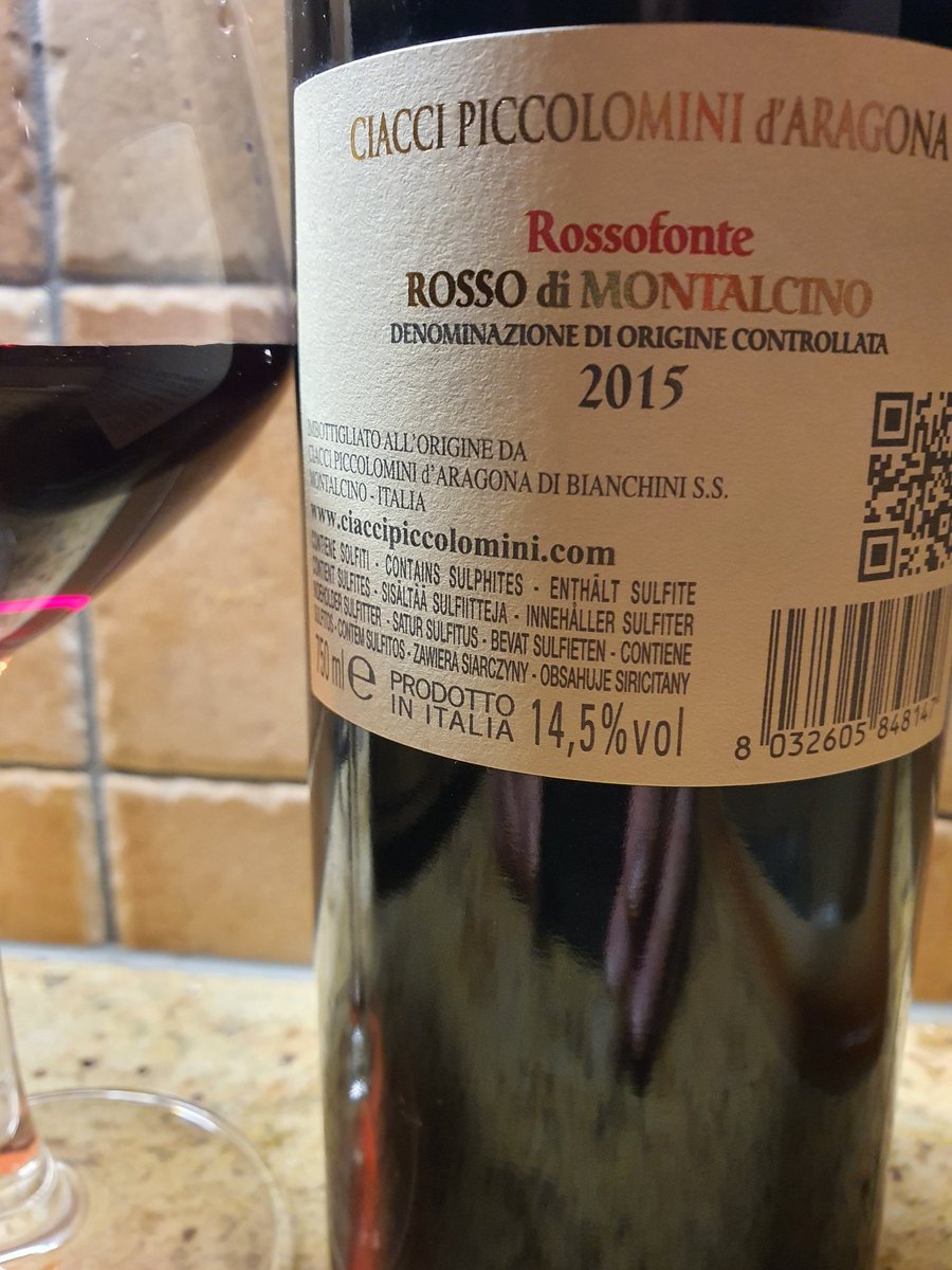 KerinOKeefe's tweet photo. We're really enjoying this #CiacciPiccolomindArogona 2015 #RossodiMontalcino #Rossofonte. Ripe, savory but still enough fresh acidity to accompany our thick, delicious zuppa di ceci. https://t.co/1oPYAMEB9P
