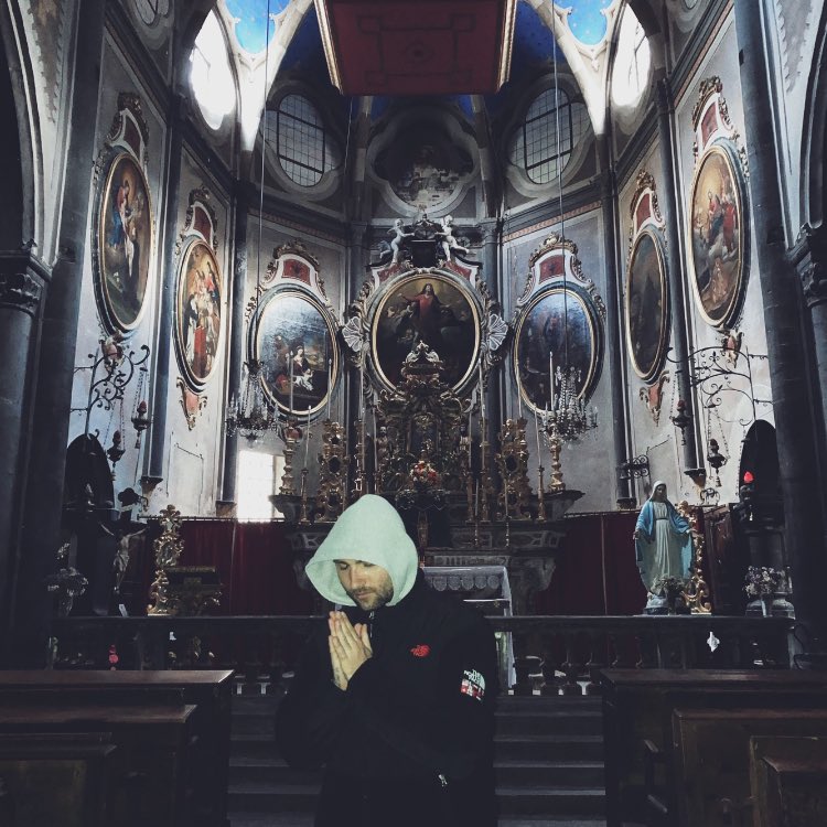 LuzyUziFlow's tweet photo. #civilgod #dreadlexa #nobodycansolveme #lvllevel civilgod https://t.co/n8qKP6ayfK