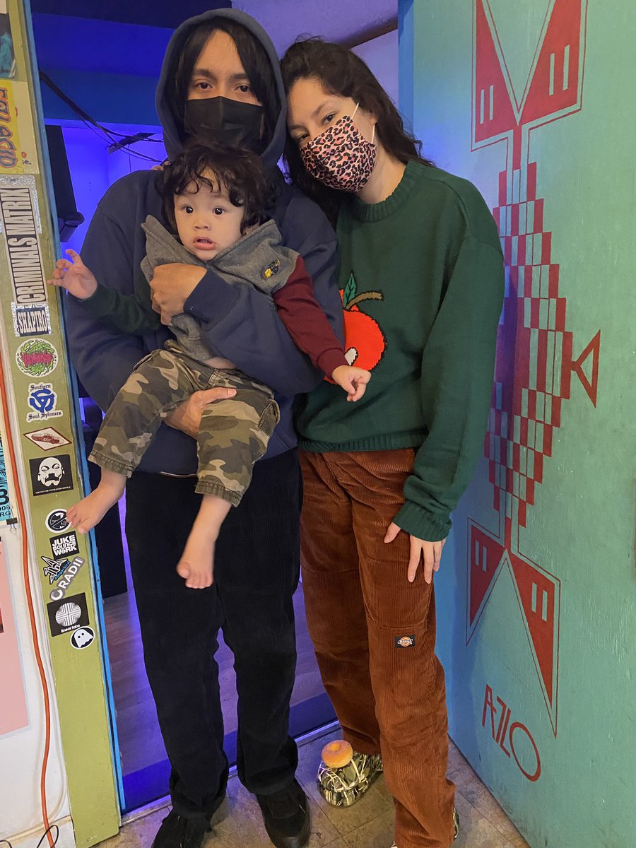 dublab's tweet photo. We’ve got @eyedress in the studio rn with @renetalkss! Tune in for the full @vivamusicfest lineup reveal 🔗 https://t.co/xrkvuXibH3 or the mobile app for iOS 📲 https://t.co/hiFbyT7E01
