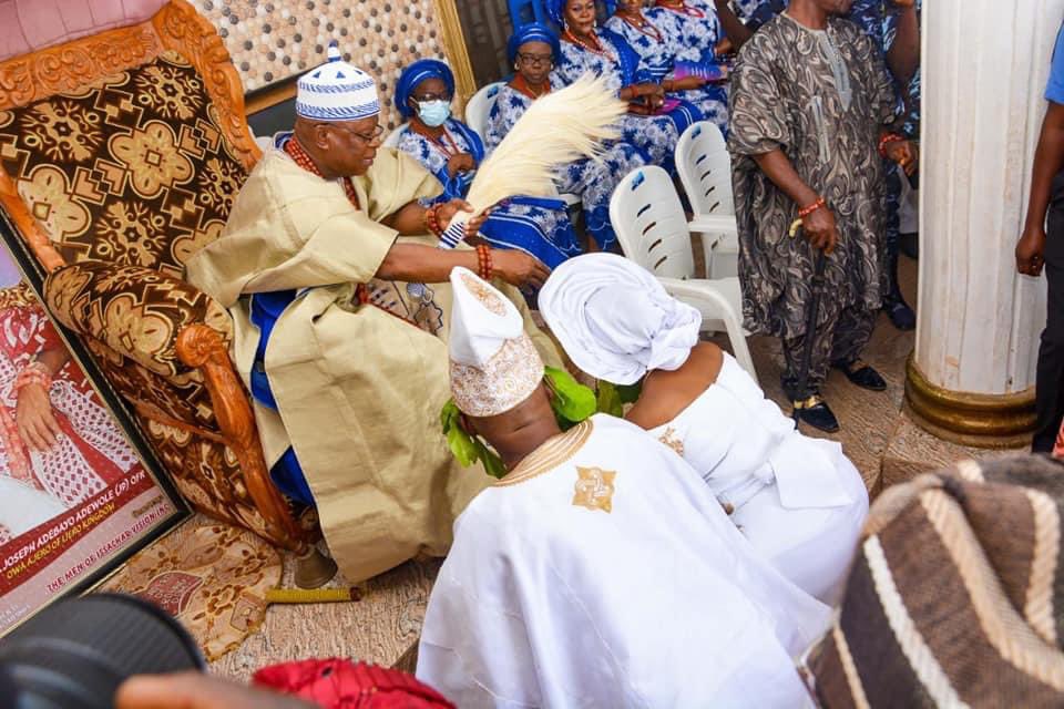 APoopola's tweet photo. Atunluse and Yeye Atunluse of Ijero Ekiti
@ekitistategov https://t.co/Hx32nEKQI1