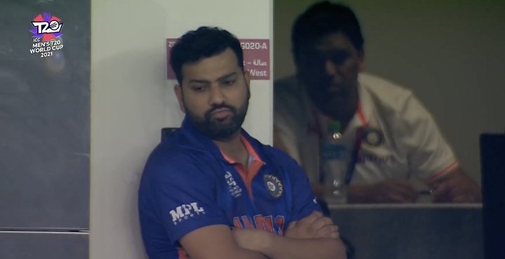 amtej45's tweet photo. We believe in you @ImRo45 ❤️💯
#INDvPAK #T20WorldCup #RohitSharma #TeamIndia #IndiaVsPak #yesterday #strongerbounceback #champ ❤️ https://t.co/OBe8PiJiOZ