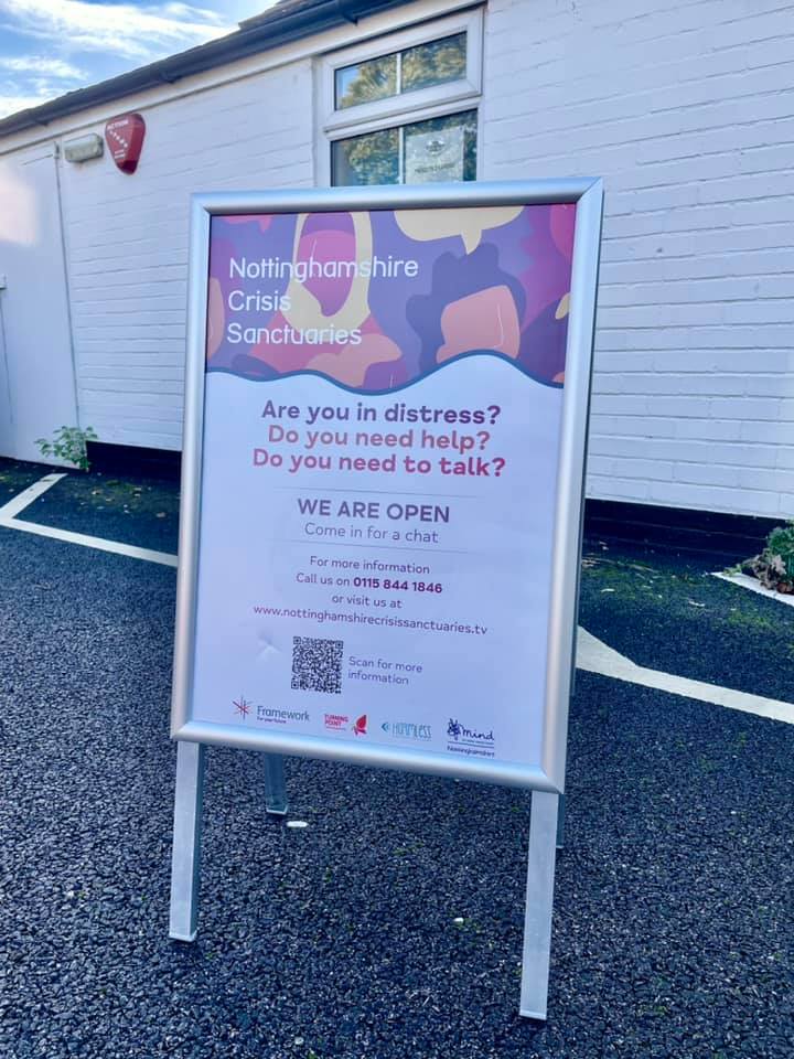 SydneySanctuar1's tweet image. The Nottinghamshire Crisis Sanctuary is open tonight between 6pm-11pm. For some emotional support tonight, please call 0115 844 1846 and one of our Clinical Support Workers will be here for you ✨

#nottinghamshire #mentalhealthsupport #nottinghamsupport #crisissanctuaries