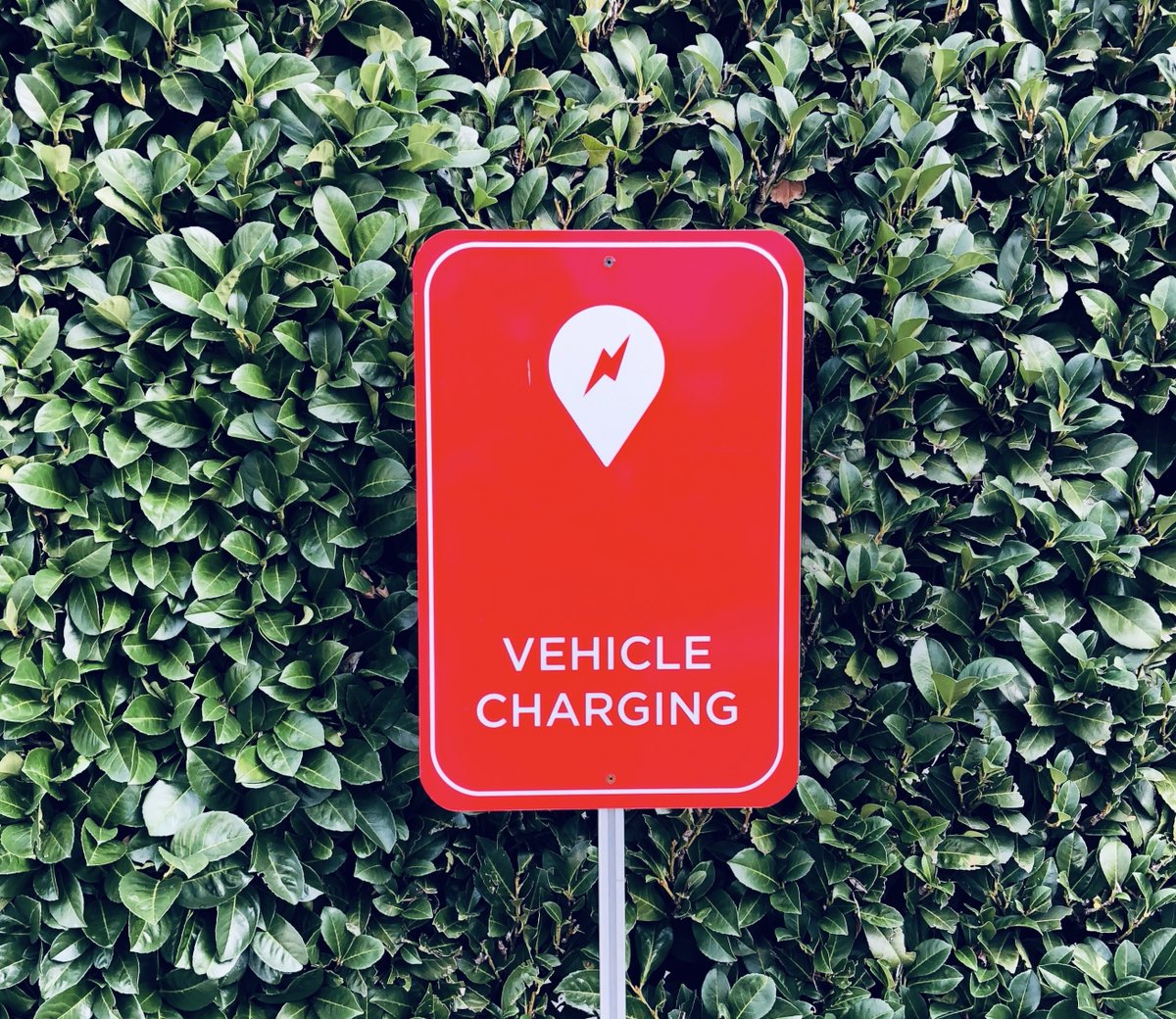 Think #EVs are complicated? We can help. Learn, almost everything about them, on our website: caa.ca/sustainability…