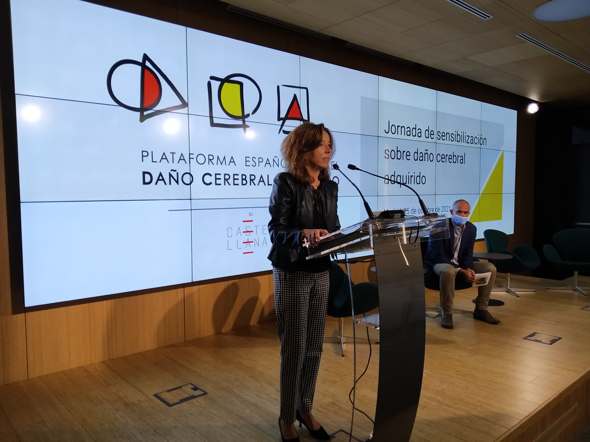 PlataformaDCA's tweet photo. La realidad del daño cerebral a debate en la jornada organizada por la @PlataformaDCA hoy en Castellana 81. https://t.co/D4lPdkNPYP