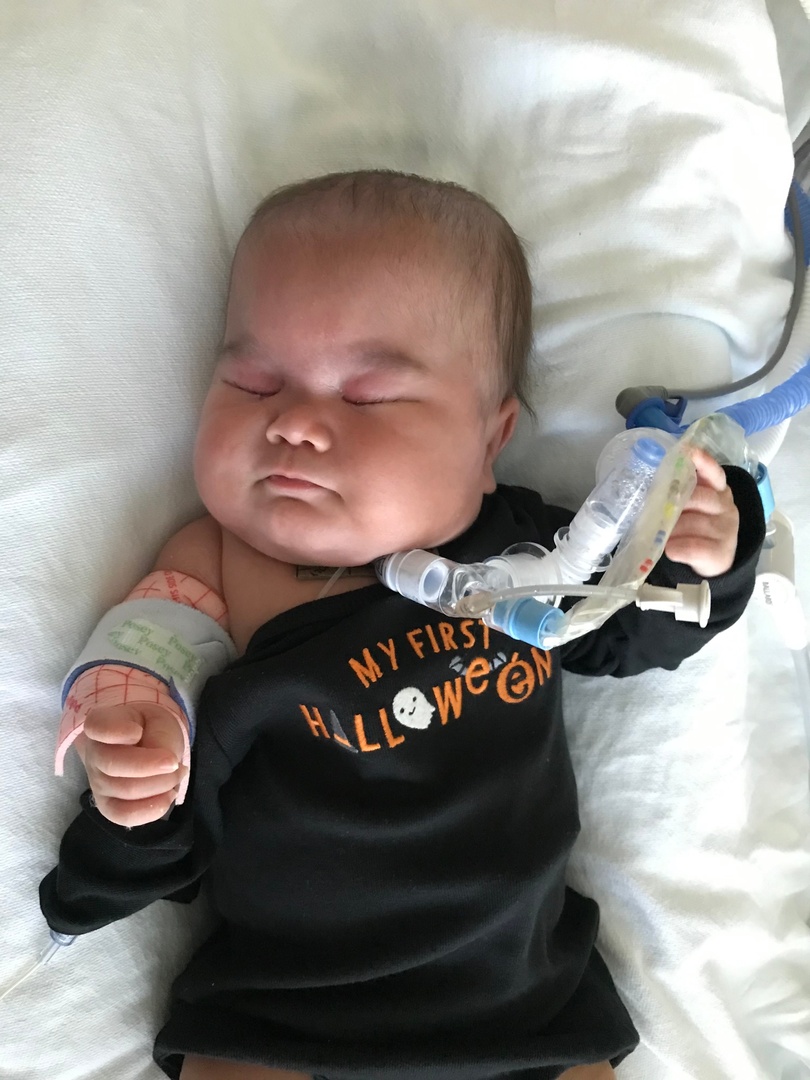 Patients in our #LevelIVNICU are ready for spooky season! Our Child Life Specialists make sure patients have a special first #Halloween by providing fun and festive costumes to put families in the holiday spirit. We love that everyone joins in to celebrate the occasion!
