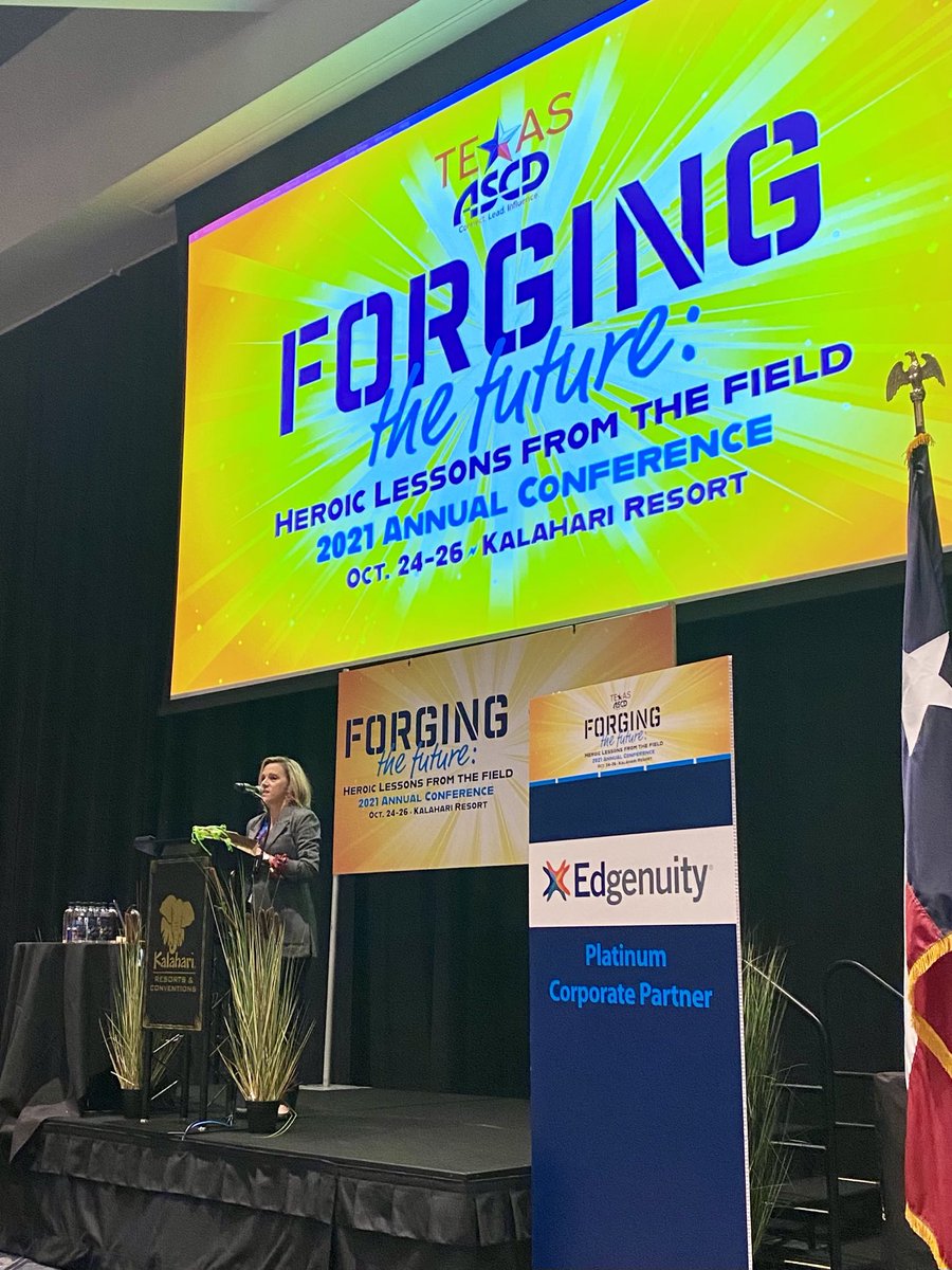 Our incomparable ⁦@OCTPedevilla⁩ introducing Dr. Stephanie Elizalde