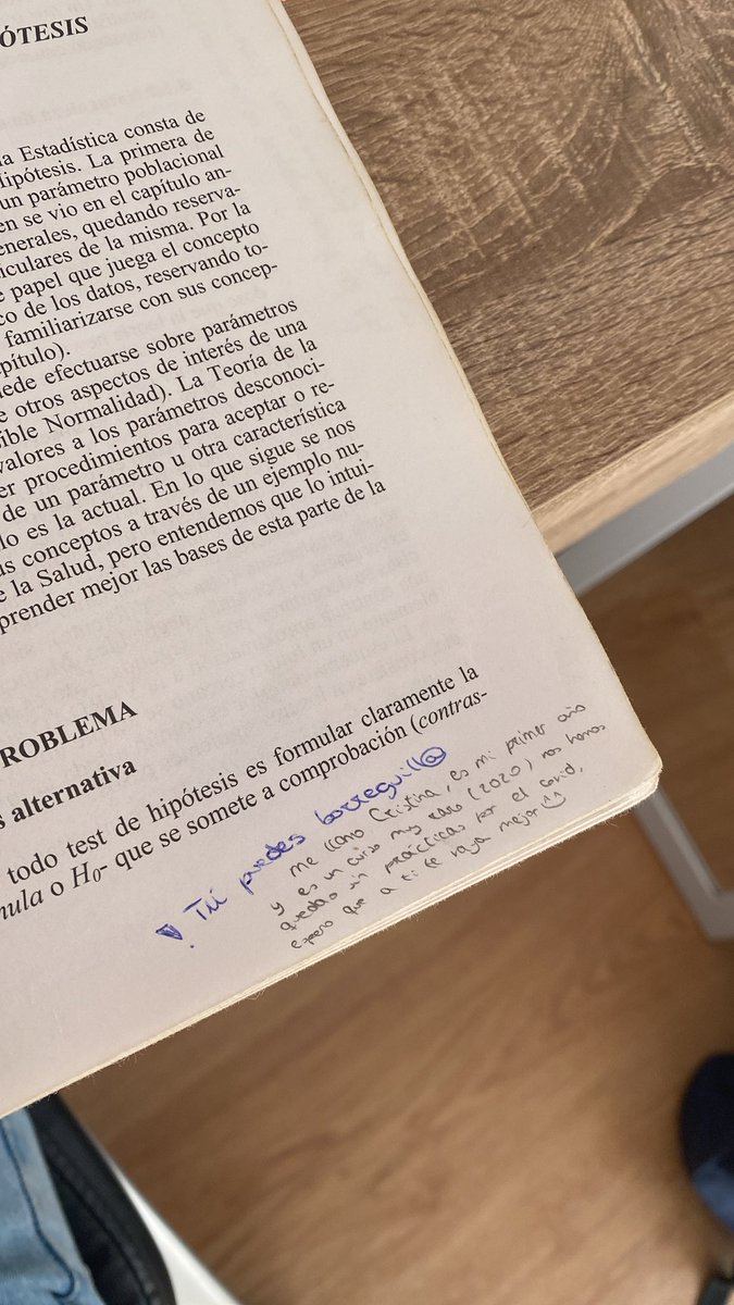 Lo q te encuentras en los libros de la biblioteca