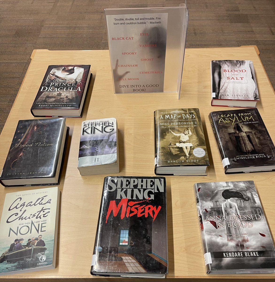 MHSWLibrary's tweet image. It’s that time of year when the ghost, goblins, vampires, zombies and black cats make their way out. Stop by the library to check out your next spooky story.
