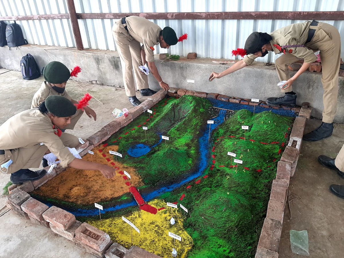 TKhamgaon's tweet photo. ATCs.     Cdts in Camps have learnt to make sand models which helps them understand terrain features and the relationship between ground and map. Cdts have been practiced in various concepts of MR and field craft. https://t.co/SpYlCc4r2n
