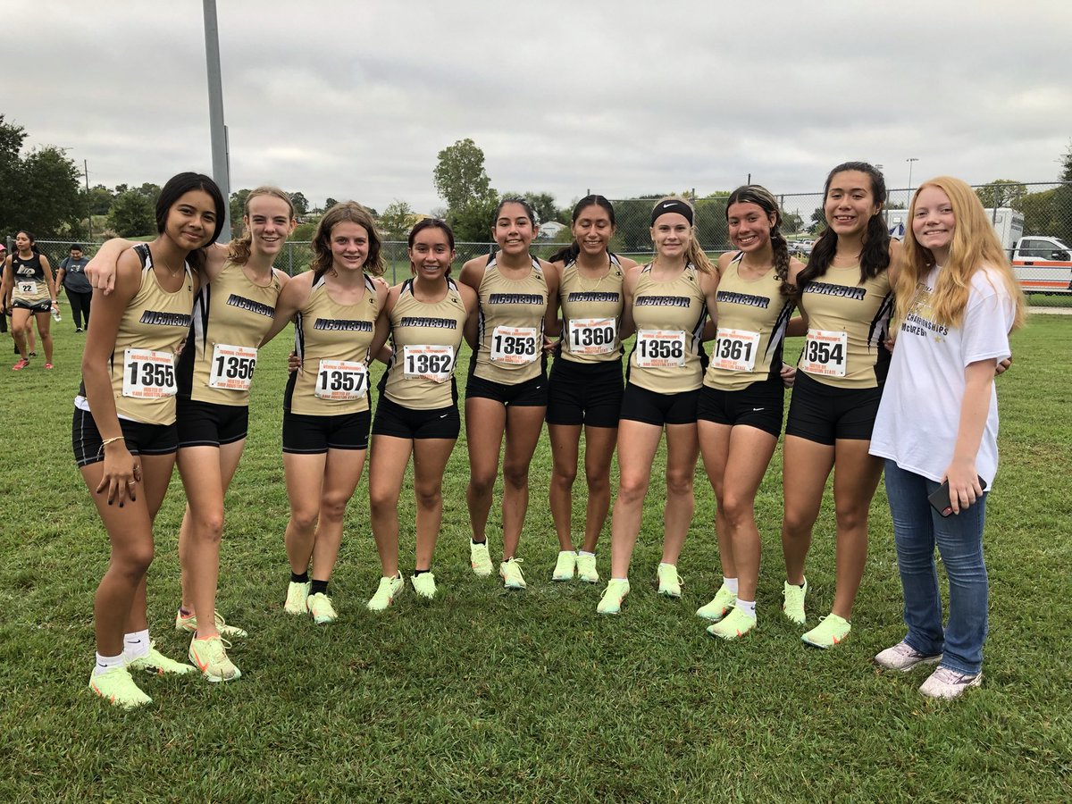 McGxctf_dogs's tweet photo. Boom…POW…. Going to State Now!  Way to go Lady Dogs! https://t.co/L4W0idttQq