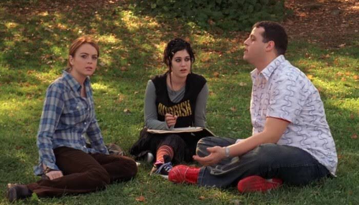 samantha19hutch's tweet photo. #Bales2021FilmChallenge
@bales1181
Oct 25 - Someone Dressed as Punk.
2004 - Mean Girls
#LinsayLohan as Cady
#RachelMcAdams as Regina George
#AmandaSeyfried as Karen
#LizzyCaplan as Janis Ian https://t.co/0LtQfiSkcJ
