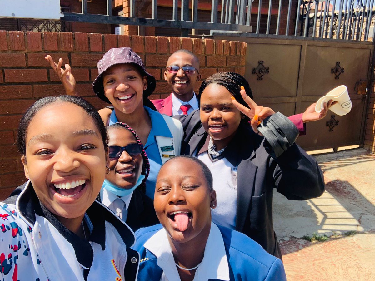 FREAKSO38563809's tweet image. #MATRIX2021