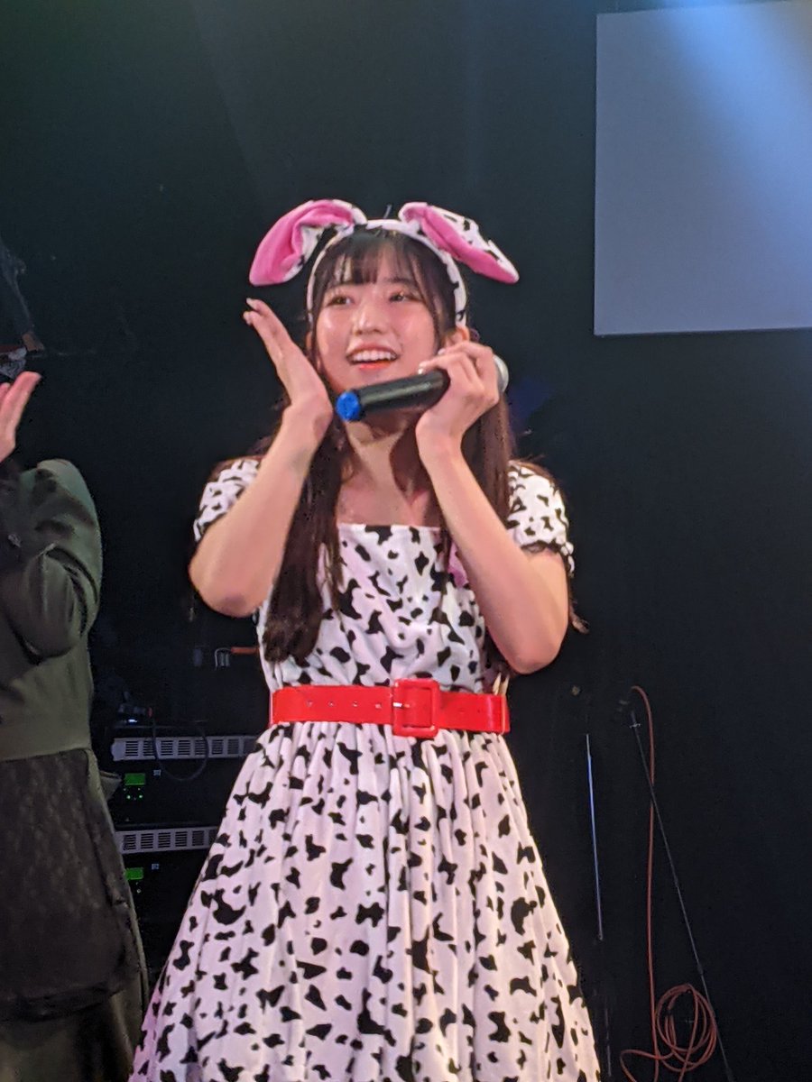 M48Wacky's tweet photo. 10/24 #石川千尋 ちゃん📷
#cuprice
@ 神戸108
1年前は”かわいさ”をもてあましてた感じだったけど……💦
”かわいい”を使いこなせるようになってきたのかな?💮
アイドルだからもっとあざとくても……とも思うけど😅💖
また会いに行きますね🎀✊✌️🖐️ https://t.co/NkM6fvnhrp