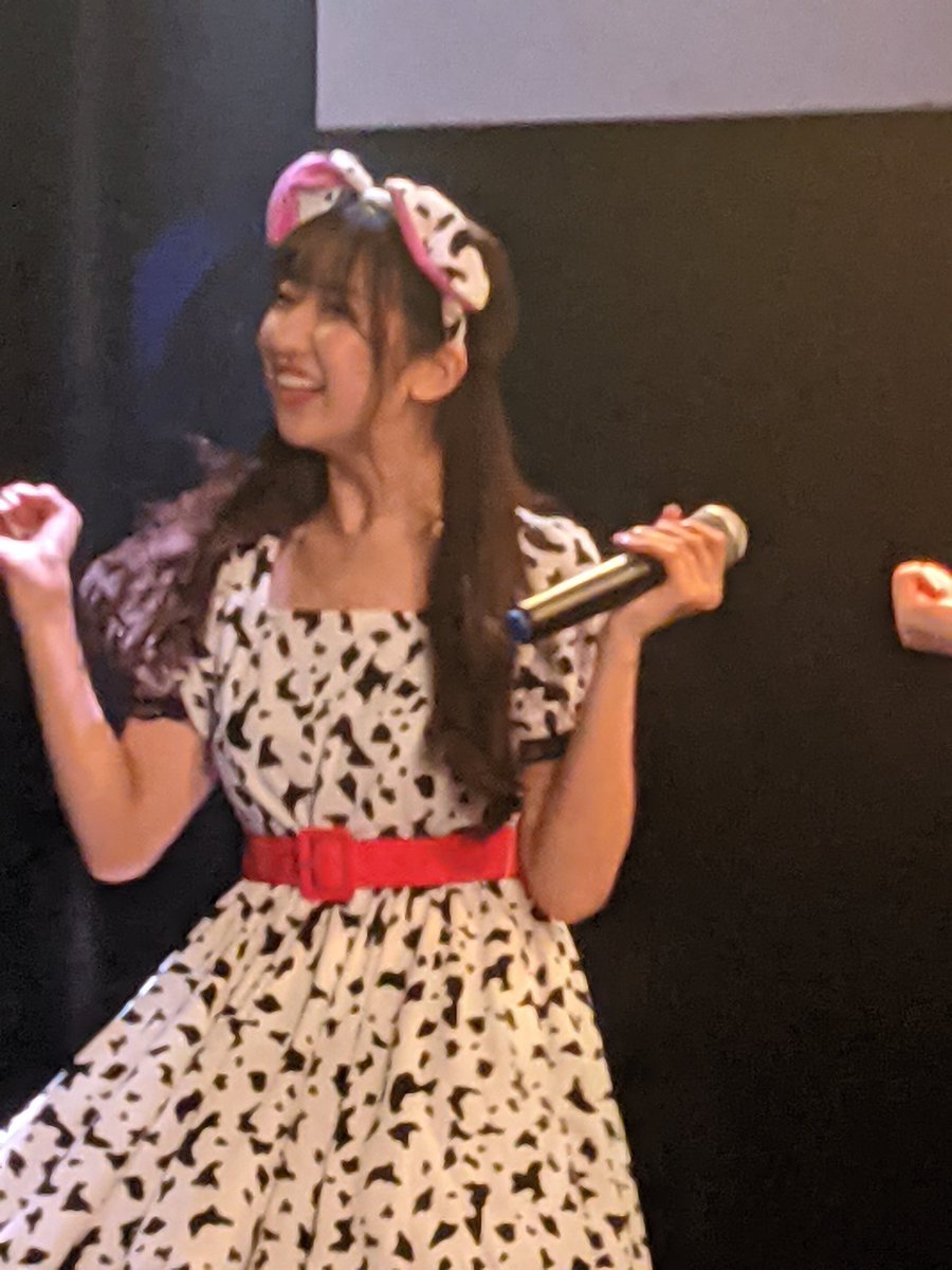 M48Wacky's tweet photo. 10/24 #石川千尋 ちゃん📷
#cuprice
@ 神戸108
1年前は”かわいさ”をもてあましてた感じだったけど……💦
”かわいい”を使いこなせるようになってきたのかな?💮
アイドルだからもっとあざとくても……とも思うけど😅💖
また会いに行きますね🎀✊✌️🖐️ https://t.co/NkM6fvnhrp