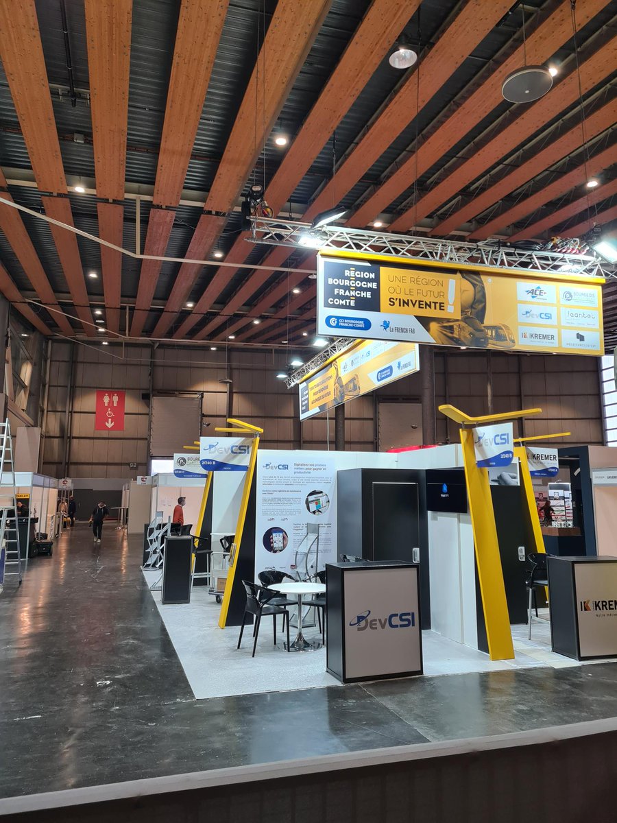 #SIFER2021, nous voilà 😀 Un grand plaisir de d'exposer notre savoir-faire #digitalisation #ferroviaire et représenter notre Région dans ce grand RDV international de l'industrie ferroviaire ! 

Retrouvez-nous STAND 2-240B ! 🤗

@SIFER2021 <a href="/bfc_region/">Région Bourgogne-Franche-Comté</a> @cci_bfc