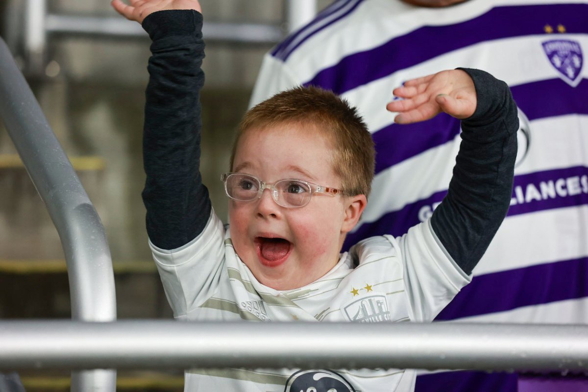 loucityfc's tweet photo. A favorite moment from Saturday’s win: introducing @NortonChildrens super hero Allen.

Born with down syndrome and two holes in his heart, he’s now a happy 6-year-old who loves playing sports — especially soccer. https://t.co/rdRivyOxcX