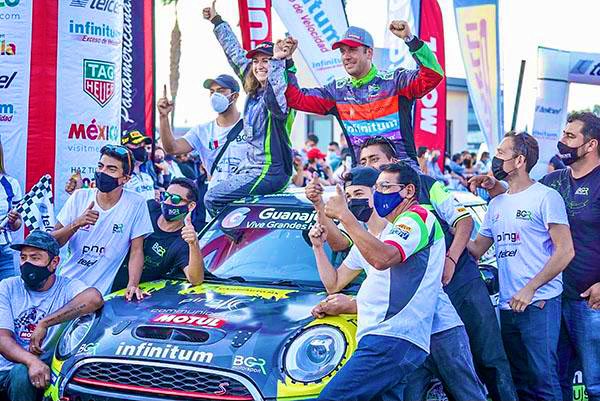 Alcanza Benito Guerra Jr. podio en categoría Autos de Exhibición en la Panamericana 2021: bit.ly/3Ces9KB
👊 #PanamericanaPorMéxico