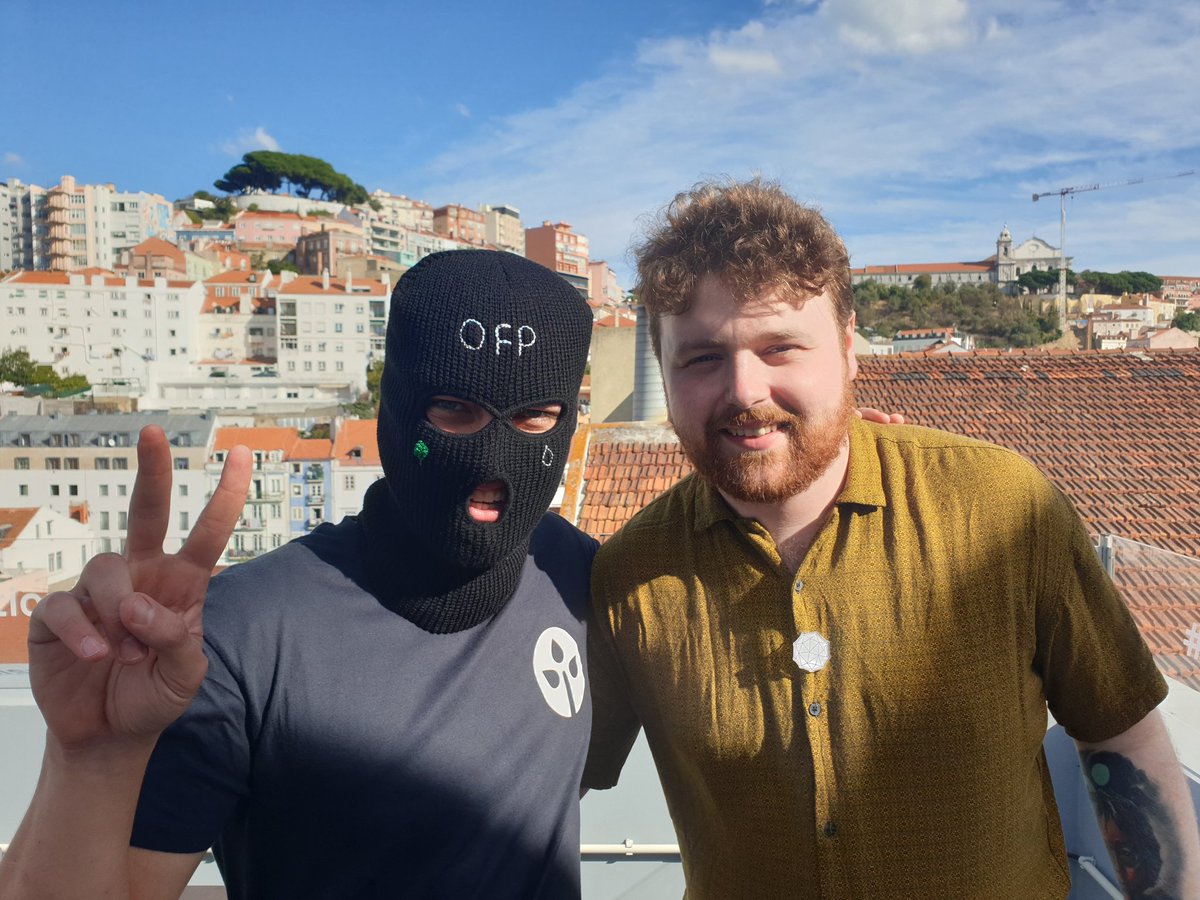 Here in Lisbon with the legendary @thecorpsemen preaching the good word of @OpenForest_ 

I WANT THE MASK

#NEARCON #OpenForestProtocol