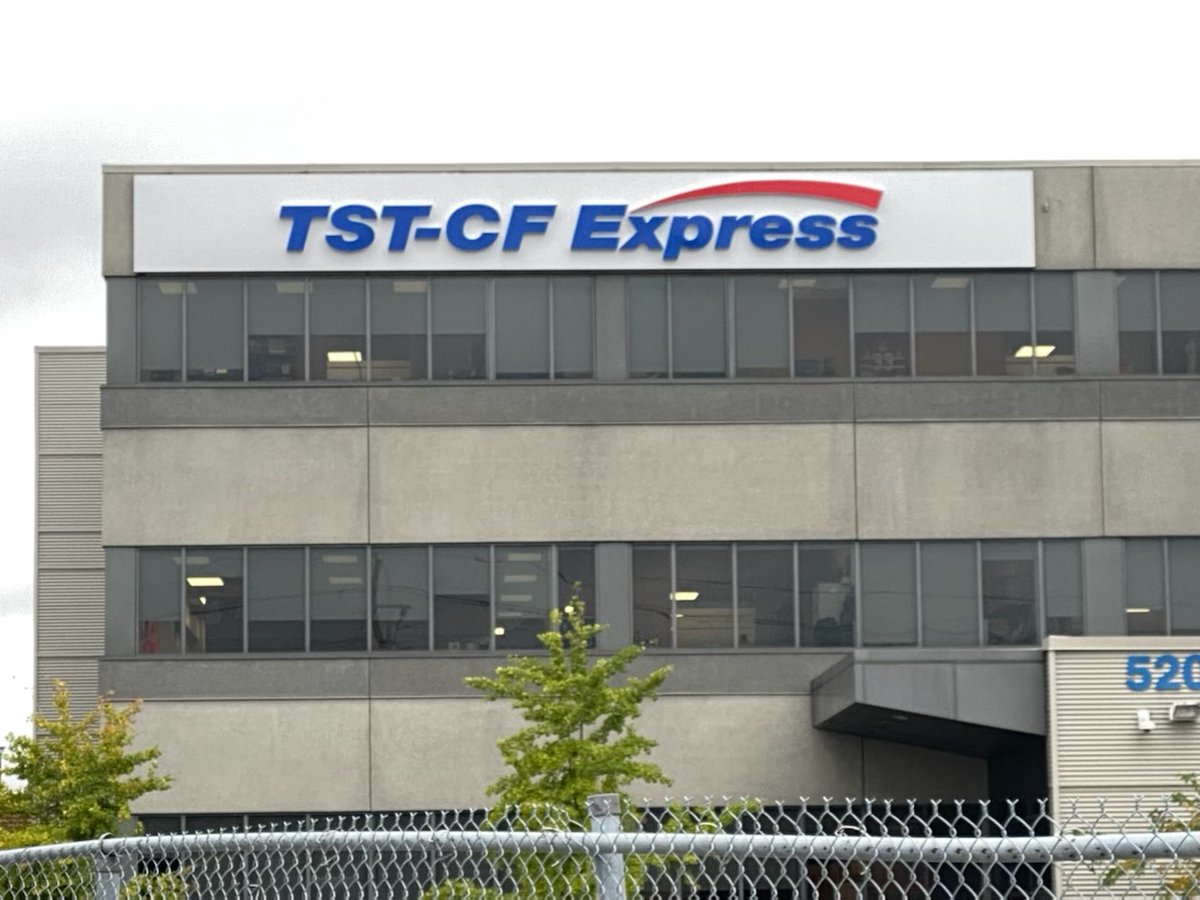 DixieSigns's tweet photo. Channel Letters, made & installed for #Tst_cf_express
#dixiesigns #signcompany #customsign #channelletters #businesssigns #outdoorsigns #acrylicsign #lettersign #buildingsigns #signage #signinstallation https://t.co/WsuF1XCAnW