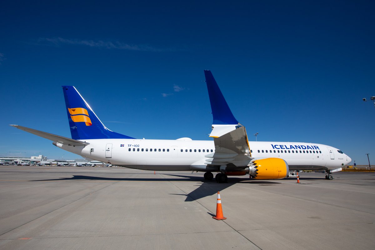 DENAirport's tweet photo. Check out this sky candy! 😍 It's @Icelandair's new Boeing 737 MAX 9 aircraft on a recent stopover at DEN. What's your favorite detail? #AVGeek #aviation #PlaneoftheDay https://t.co/vmt2iwjn4i