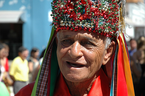AndreyLibrelon's tweet photo. Notícia das mais tristes nesta segunda. Morre, aos 90 anos, #MestreZanza, coordenador da maior e mais importante manifestação cultural popular e tradicional de #MontesClaros, como cravou a historiadora Raquel Mendonça. #RipZanza 📸Fábio Marçal https://t.co/eHHiJFpVre