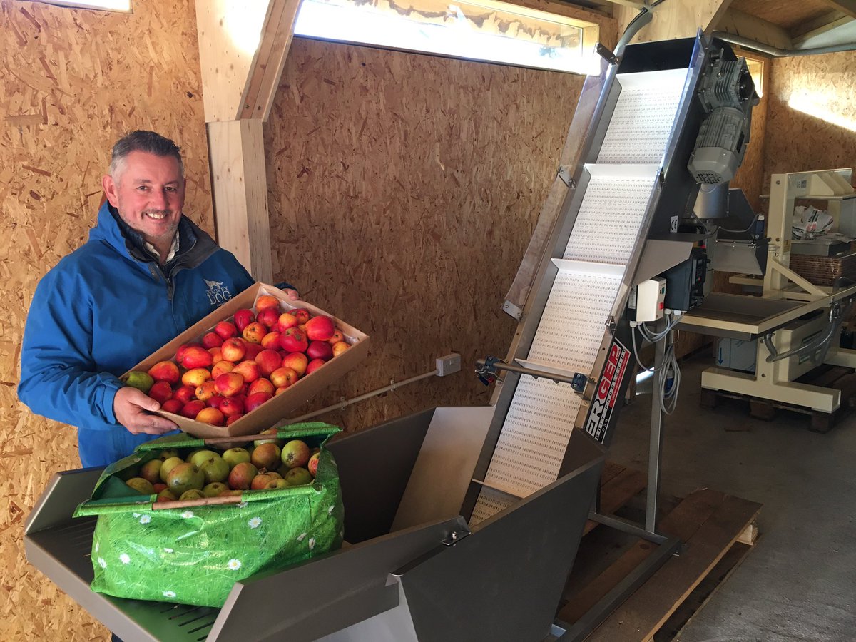 Delighted to finally have all our apple washing and pressing equipment installed! Huge thanks to @P_KLeader for all their support! We’d be pleased to give a good home to any unwanted apples - these can be dropped off with us in exchange for cider. 🍎 🍏  Txt George 07760275632.😊