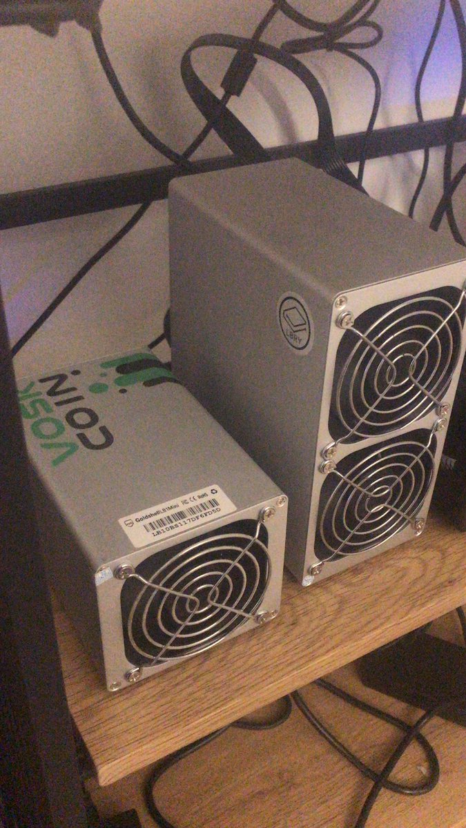 cannapitalist's tweet photo. @goldshellminer @LBRYcom My LB1 and LB-Box mining 24/7 👍
#supportLBRY https://t.co/1iAzNuFsIW