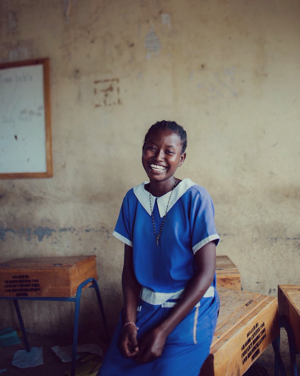 Metametadada's tweet photo. The smiles we love to see! This is Maluni Dabalen, a 15yo rendille girl. She’s in class 6 at Ngoyoni primary school, Loiyangalani. Maluni lives with her grandmother, her parents separated and all her siblings were divided, each living with a different relative. https://t.co/qIe7g4Tq9U