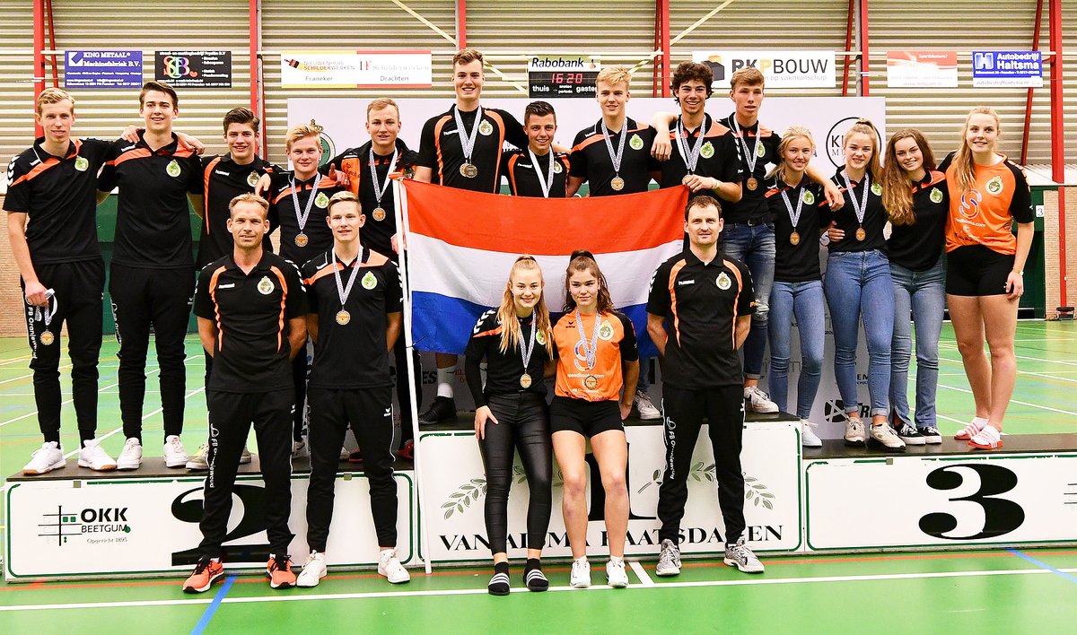 kaatsbond's tweet photo. De balans van drie dagen Jeugd EK' online op de website van de KNKB https://t.co/ANHAhXNrg9 #kaatsen #keatsen #tsjochop https://t.co/NnGl2XsnyV